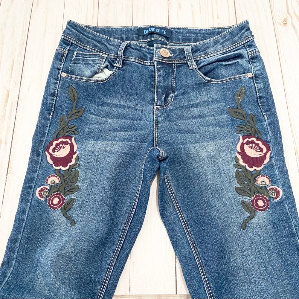 BLUE SPICE Floral Embroidered Skinny Jeans Size 12
